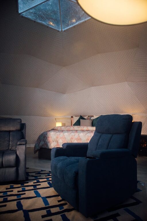 Tips for Choosing Comfortable Home Lighting That Enhances Your Space